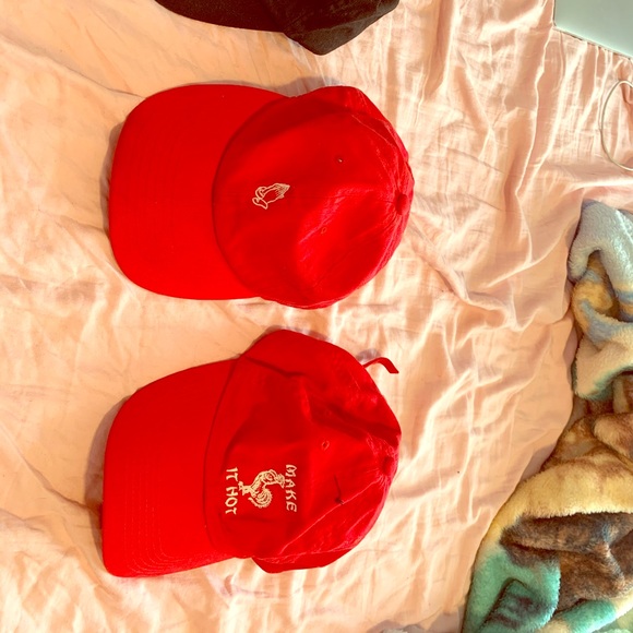 HAT PCKAGE - Picture 1 of 2